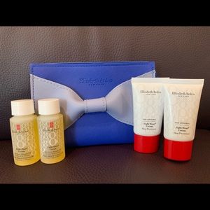 Elizabeth Arden Gift Set with Cosmetic Bag